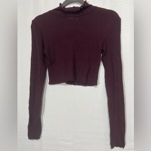 Out from under, Size small, maueve/maroon mockneck